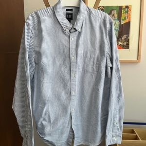Gap untucked fit striped button down large